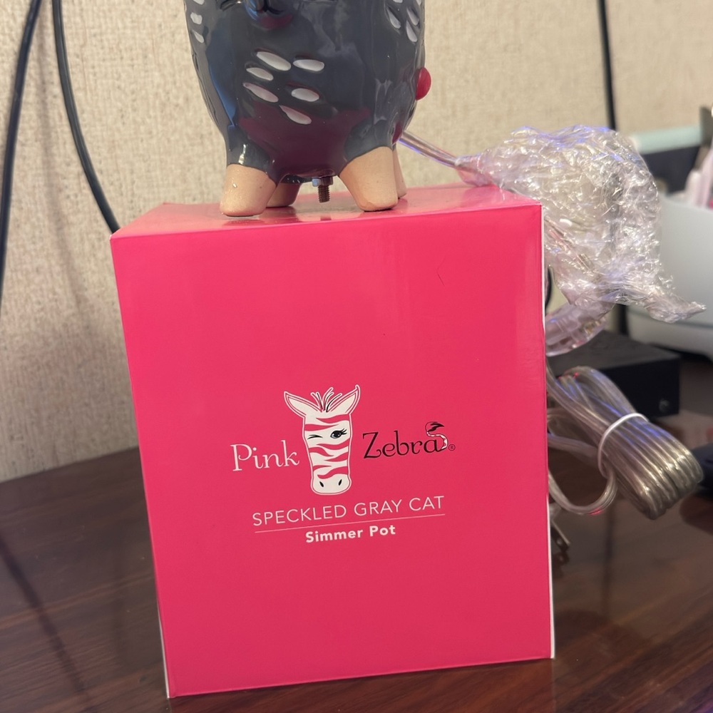 Pink Zebra Gray and Pink Cat Simmer Pot